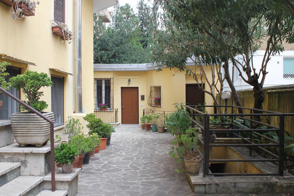 Alfieri Home Holiday Рим Экстерьер фото